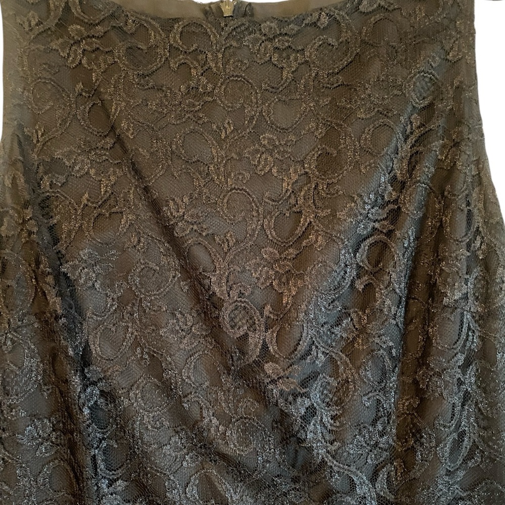 Address Maggy Elegant Black Lace Midi Dress, Size 6, Polyester, Lined - Picture 4 of 7